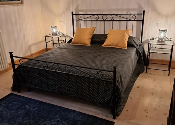 Garden Cozy Room